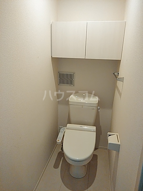 13/30 トイレ