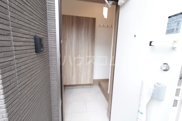 19/24 エントランス