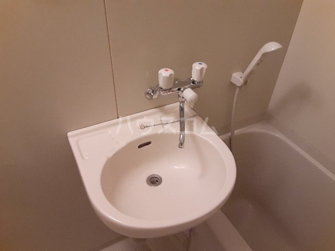 17/30 洗面
