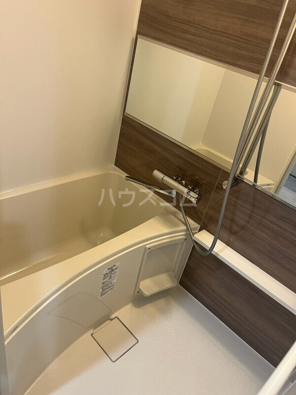 13/24 浴室