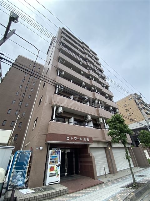 2/10 外観