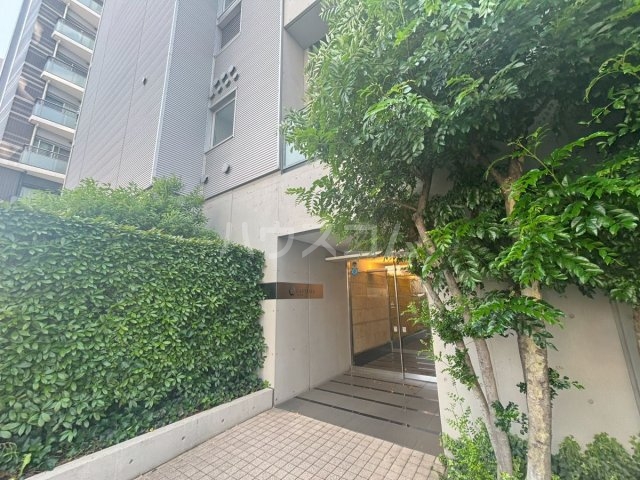 20/25 エントランス
