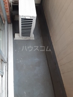 21/30 バルコニー