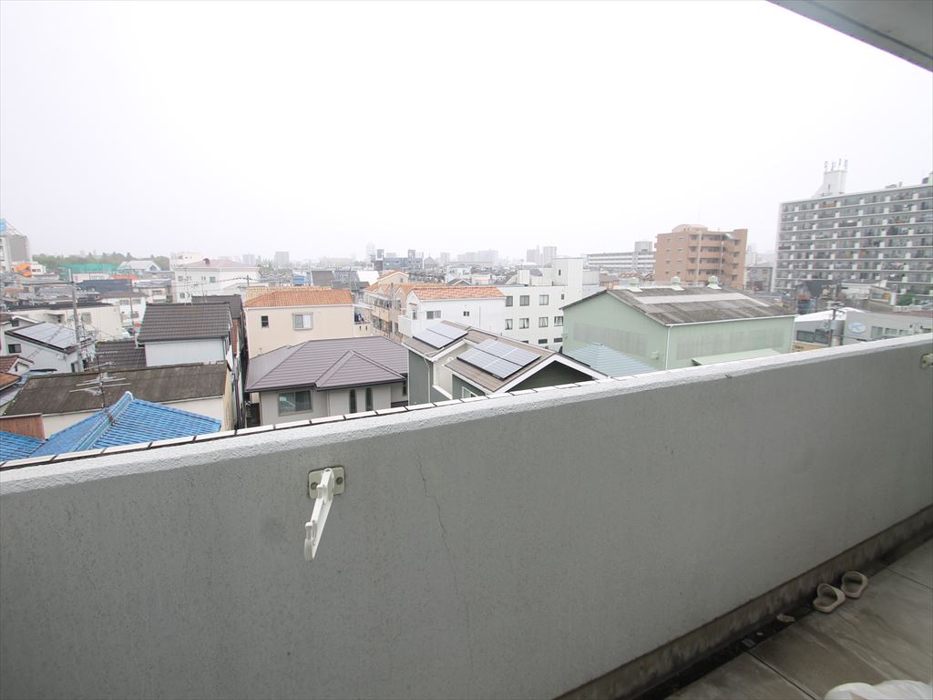 20/30 バルコニー