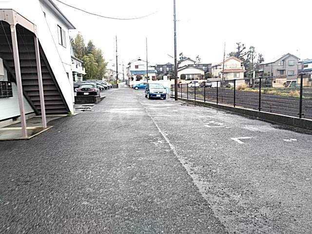 2/2 駐車場