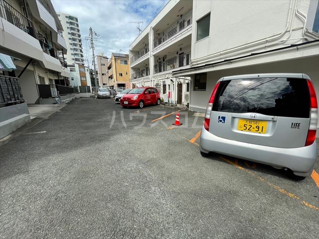 3/5 駐車場