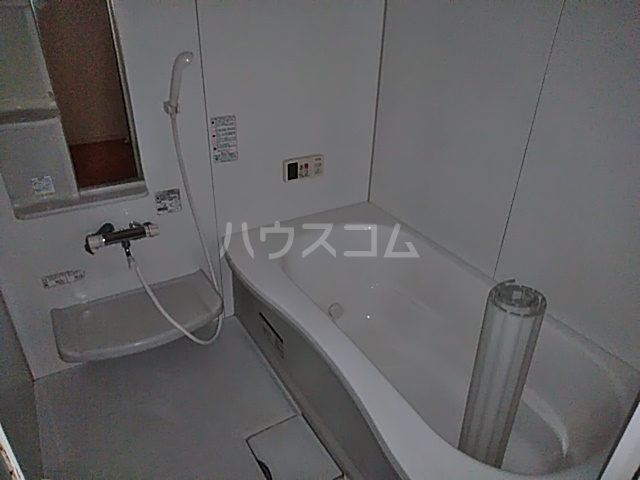 18/30 浴室
