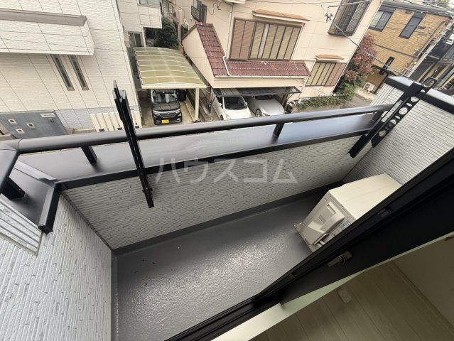 21/30 バルコニー