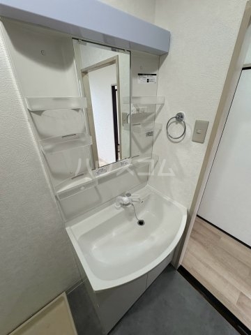 14/21 洗面
