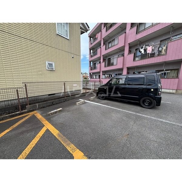 17/24 駐車場