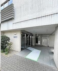 21/21 エントランス