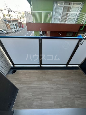 15/28 バルコニー