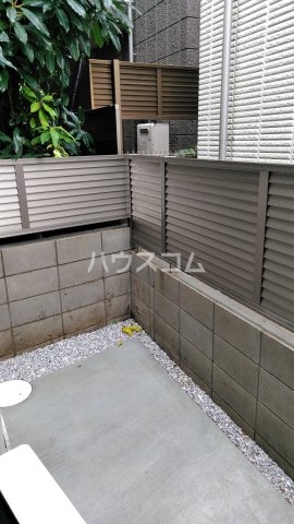3/4 エントランス