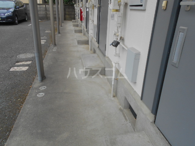 21/28 エントランス