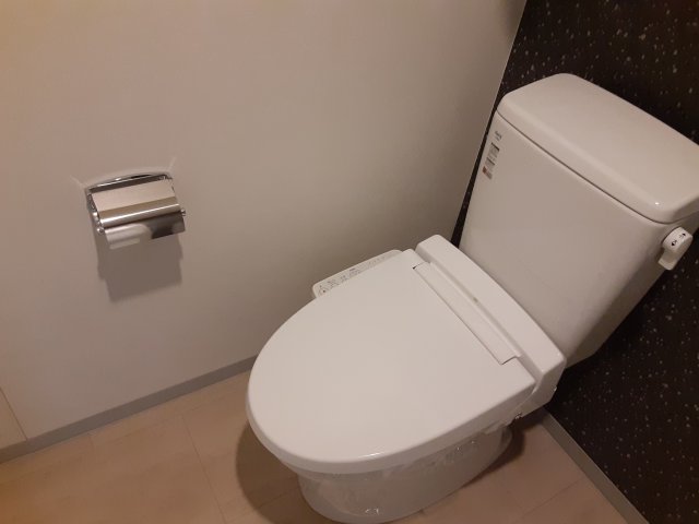 13/30 トイレ