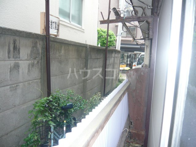 13/25 バルコニー