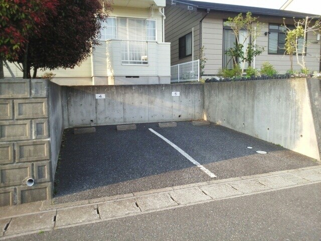 2/12 駐車場