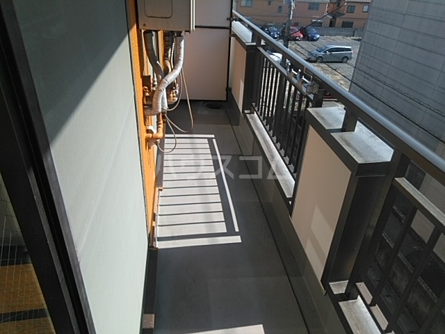 13/27 バルコニー