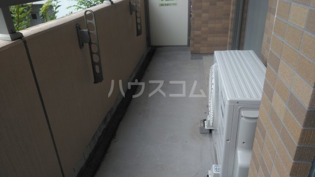 13/30 バルコニー