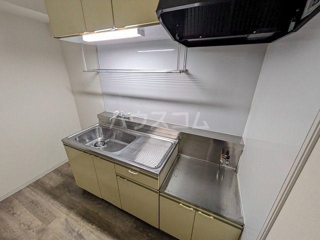 13/30 キッチン