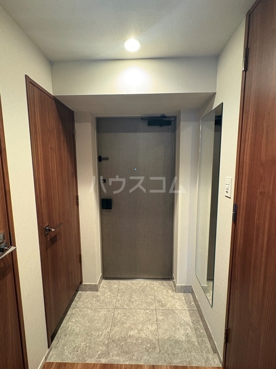 8/22 玄関