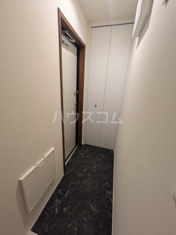 13/30 玄関