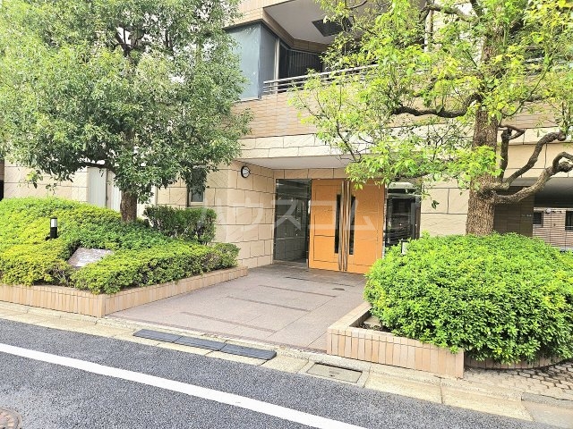 3/6 エントランス