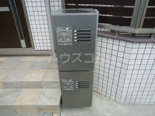 17/25 エントランス