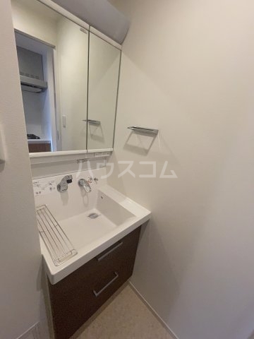13/30 洗面
