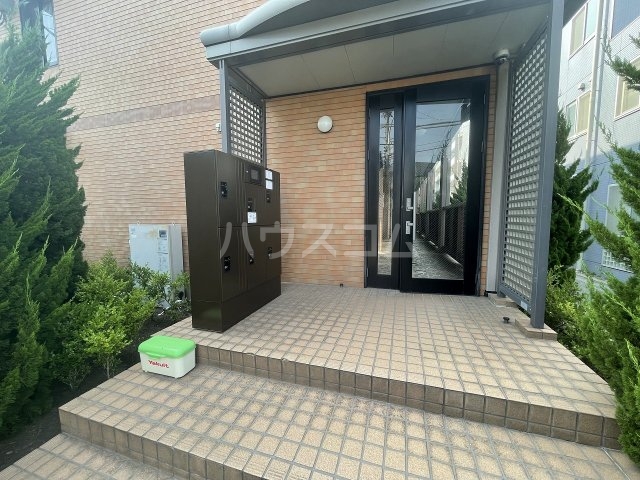 21/24 エントランス