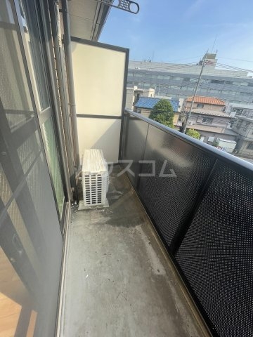 15/24 バルコニー