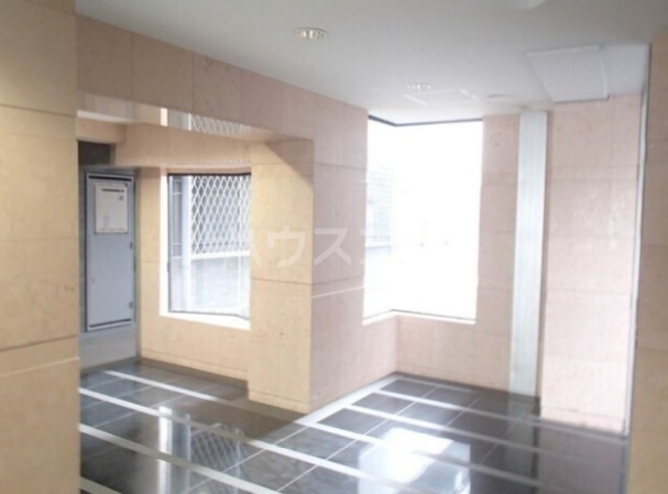 16/24 エントランス