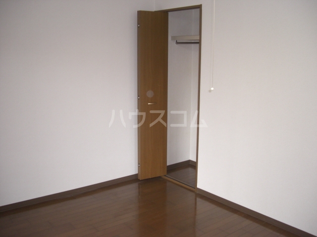 21/25 エントランス