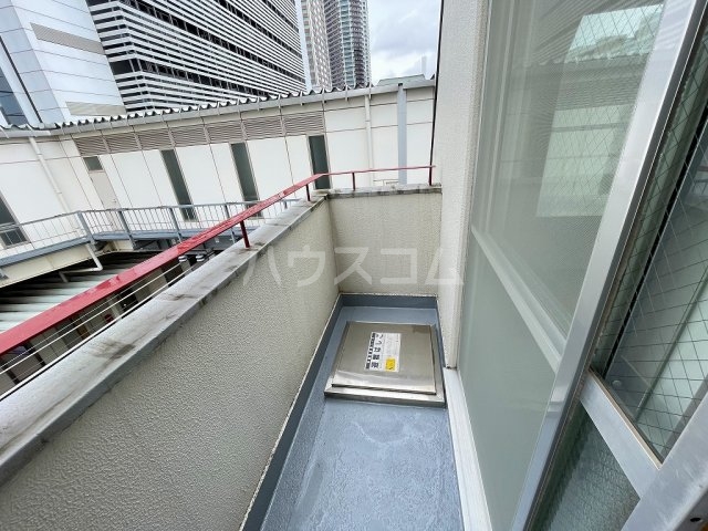 15/23 バルコニー