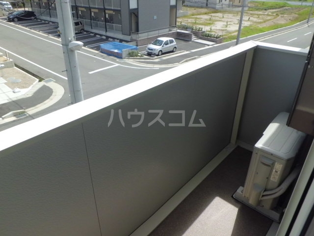 18/25 バルコニー