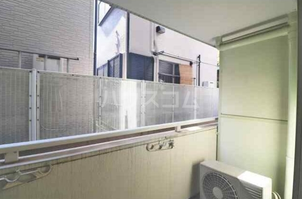 15/22 バルコニー