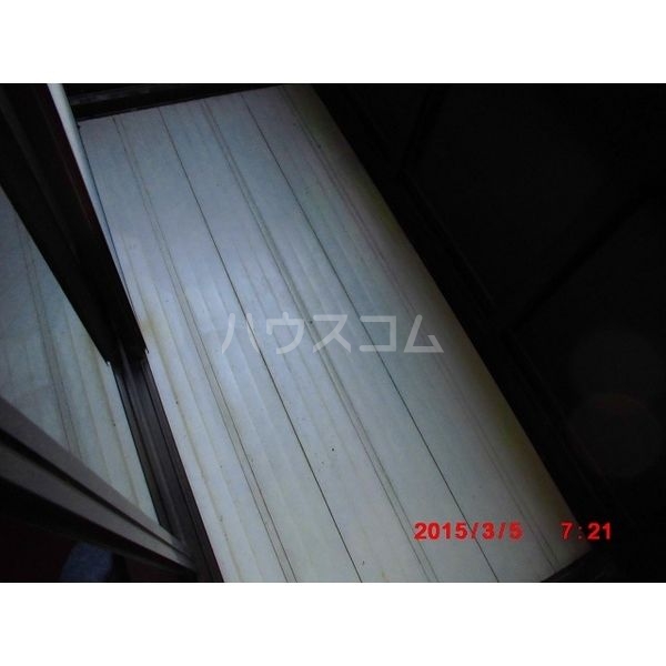 13/23 バルコニー