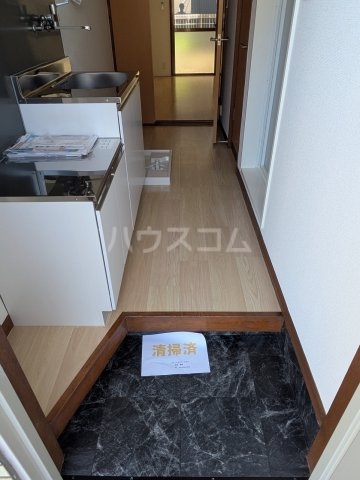 5/22 玄関