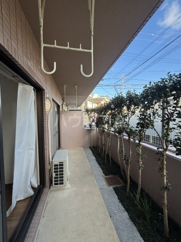 23/30 バルコニー