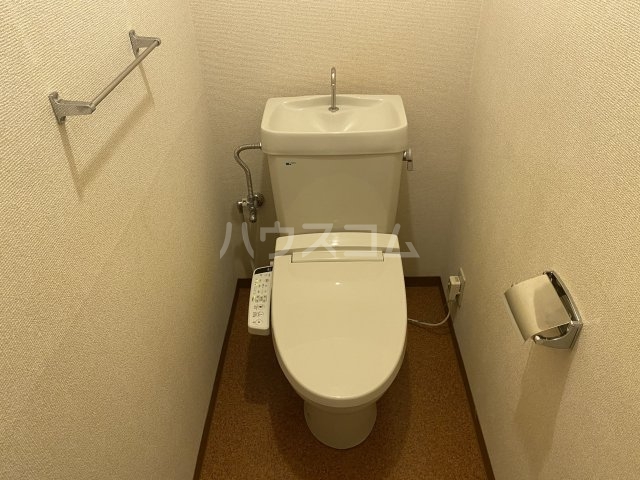20/30 トイレ