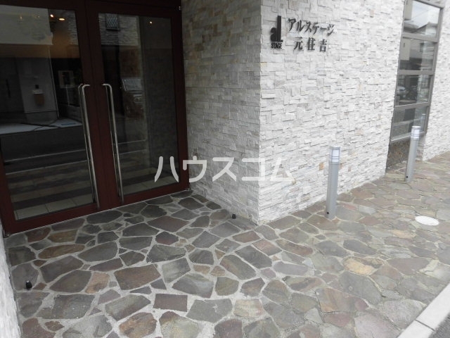 3/7 エントランス
