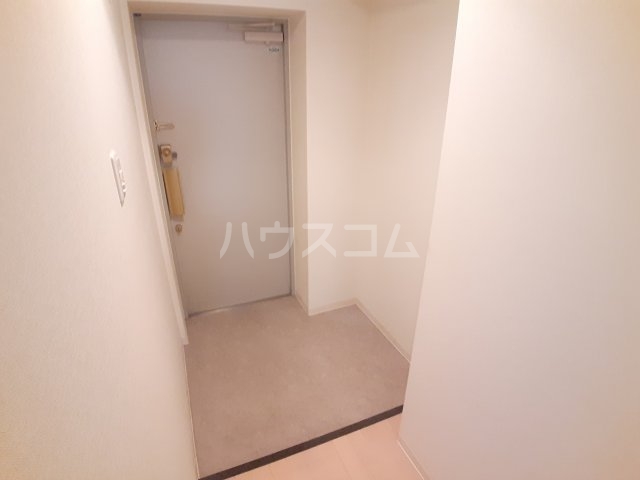 13/30 玄関