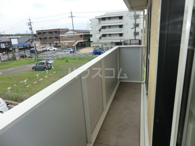 17/26 バルコニー