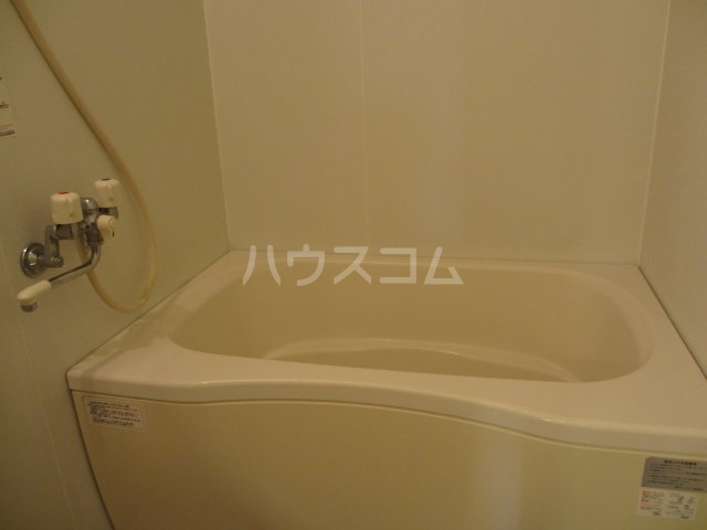 14/30 浴室