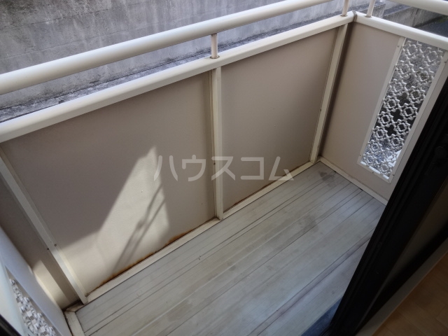 23/30 バルコニー