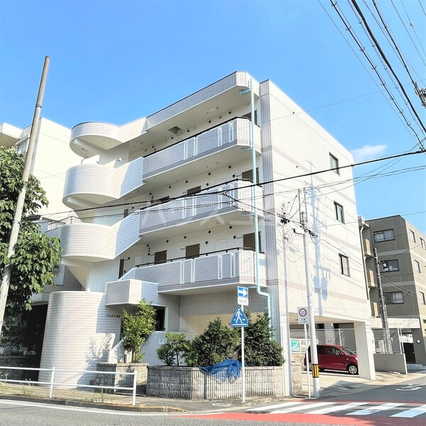 2/30 外観
