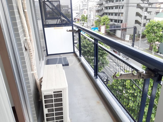 17/20 バルコニー