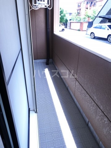 18/26 バルコニー