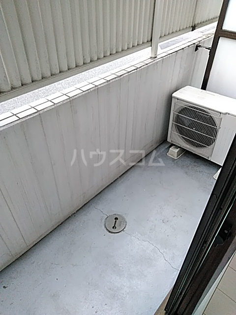 19/30 バルコニー