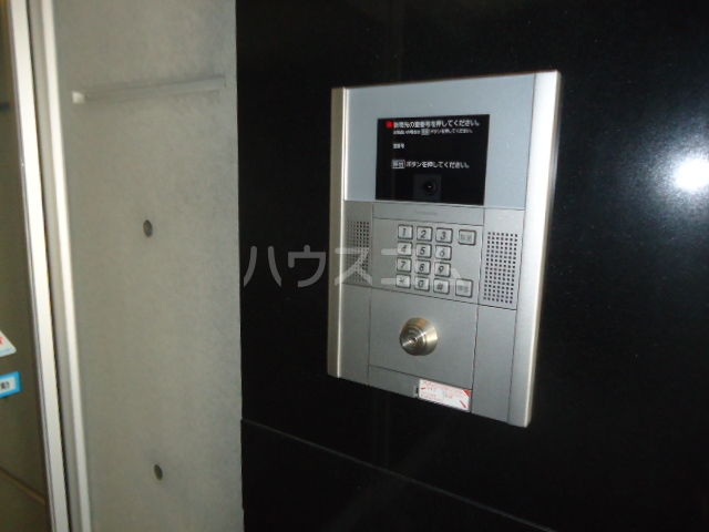 17/24 エントランス